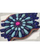 Kék-türkiz virágos