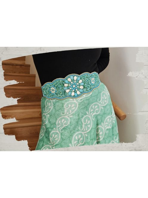 Türkiz-zöld virágos